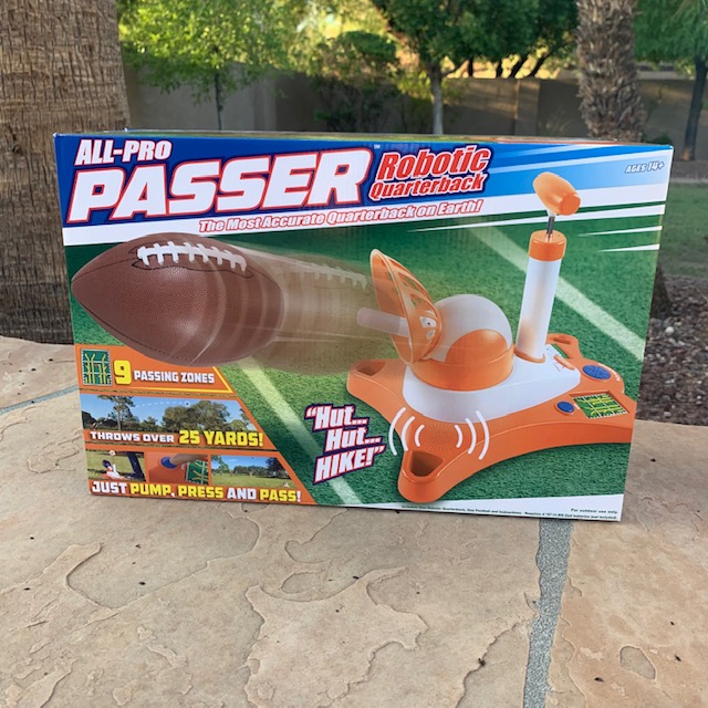 ALL PRO PASSER ROBOTIC QUARTERBACK FOOTBALL LAUNCHER